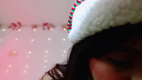 Snapshot of damn_that_booty chatting on December 13, 2024, 9:41 pm Criss online show from December 13, 2024, 9:41 pm