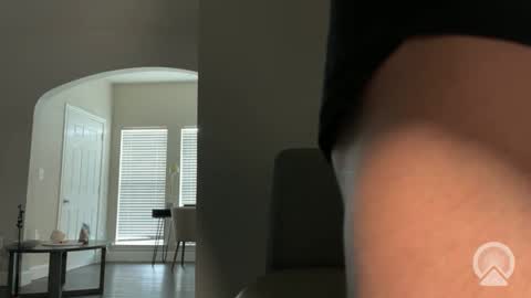 Clyde online show from March 10, 2026, 3:28 pm