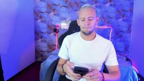 Damon bakert online show from June 19, 2026, 1:59 pm