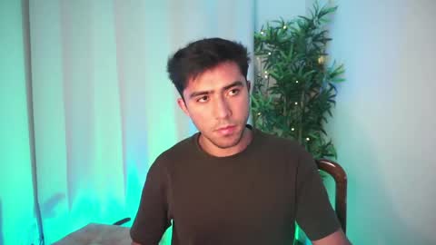 damon_frost online show from May 19, 2026, 2:07 am