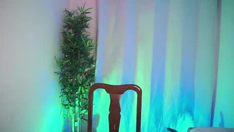 damon_frost online show from June 13, 2026, 7:23 pm
