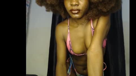 Snapshot of damsel8 chatting on November 9, 2025, 6:06 pm leah online show from November 9, 2025, 6:06 pm