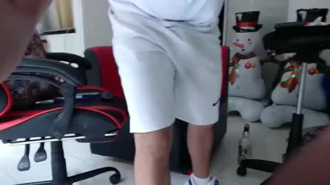 damyan_2003 online show from December 24, 2024, 8:05 pm