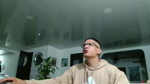 damyan_2003 online show from March 8, 2026, 11:30 pm