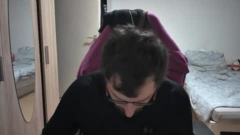 King Dan online show from September 28, 2025, 6:35 pm