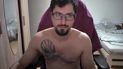 King Dan online show from October 5, 2025, 6:39 pm