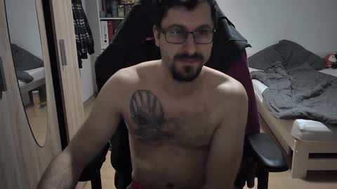 King Dan online show from December 18, 2025, 7:53 pm