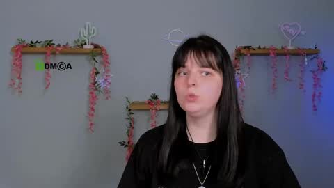 Snapshot of dana_cute1_ chatting on May 12, 2026, 8:44 am dana_cute1_ online show from May 12, 2026, 8:44 am