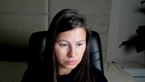 Snapshot of dana_dom chatting on October 14, 2025, 1:17 am Dana Dom online show from October 14, 2025, 1:17 am