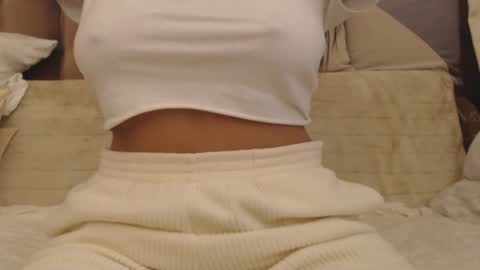 Daniella online show from October 8, 2025, 10:13 am