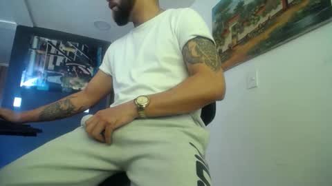 danbury online show from November 25, 2025, 3:56 pm