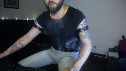 Snapshot of danbury44 chatting on February 17, 2026, 5:59 am danbury online show from February 17, 2026, 5:59 am