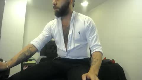 Snapshot of danbury44 chatting on February 24, 2026, 11:47 pm danbury online show from February 24, 2026, 11:47 pm