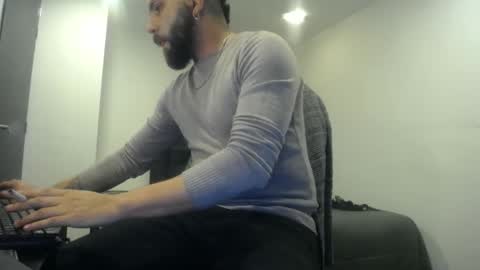 Snapshot of danbury44 chatting on February 27, 2026, 4:34 am danbury online show from February 27, 2026, 4:34 am