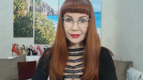Snapshot of danceglory chatting on December 5, 2024, 6:10 am Danceglory online show from December 5, 2024, 6:10 am
