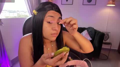 Dandara   online show from December 14, 2025, 7:07 pm