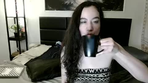 Snapshot of dandykitty chatting on January 29, 2025, 5:40 am Lea lei-a online show from January 29, 2025, 5:40 am