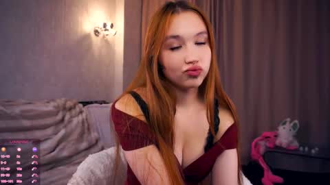 Snapshot of danettecastlen chatting on October 12, 2025, 7:35 pm Astrid online show from October 12, 2025, 7:35 pm