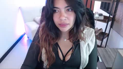 Veronica online show from September 17, 2025, 11:56 am