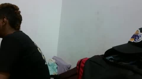 danhot25 online show from April 30, 2026, 3:02 am