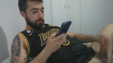 dani3l9905 online show from February 12, 2026, 3:45 am