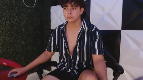 Snapshot of dani_cumboy chatting on February 18, 2025, 5:09 am dani_cumboy online show from February 18, 2025, 5:09 am