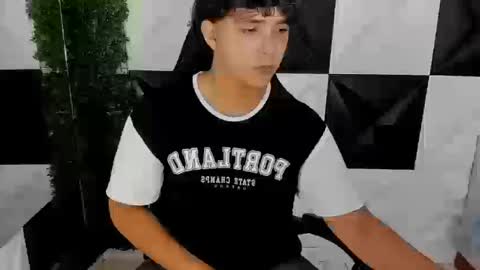 Snapshot of dani_cumboy chatting on September 9, 2025, 5:23 pm dani_cumboy online show from September 9, 2025, 5:23 pm