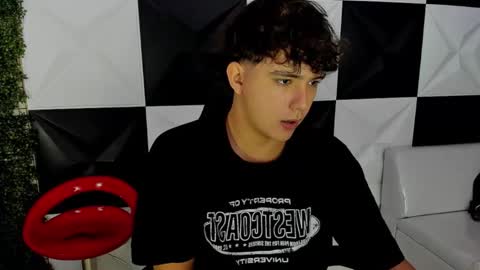 Snapshot of dani_cumboy chatting on September 15, 2025, 2:50 pm dani_cumboy online show from September 15, 2025, 2:50 pm