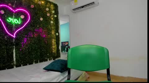dani_lue online show from December 2, 2024, 11:56 am