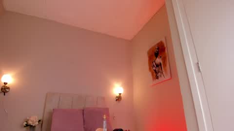 Hi I am Dani online show from February 7, 2025, 11:45 am