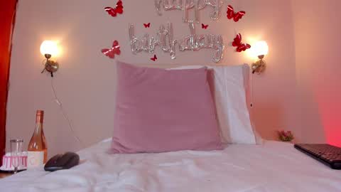 Hi I am Dani online show from March 8, 2025, 2:40 pm