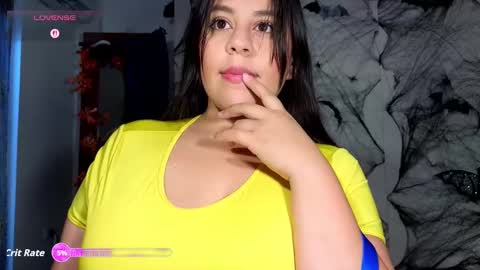 valentina online show from October 7, 2025, 1:19 pm