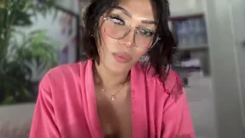Snapshot of danica_walton chatting on January 9, 2025, 10:31 pm danica_walton online show from January 9, 2025, 10:31 pm