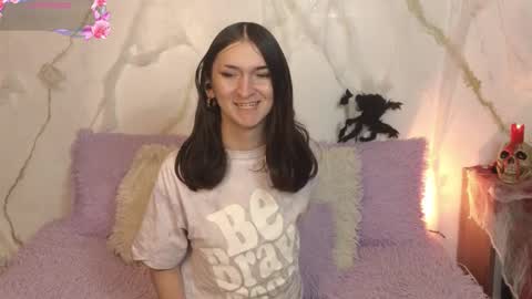 DANI independent model IG online show from October 27, 2025, 5:44 am