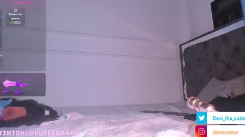 danicutexxx online show from December 14, 2025, 9:58 am