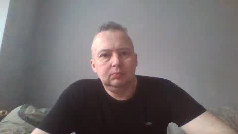 Snapshot of daniel0028 chatting on December 5, 2024, 12:00 pm dan online show from December 5, 2024, 12:00 pm