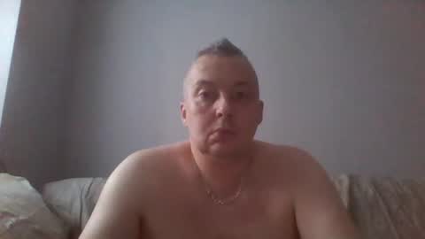 Snapshot of daniel0028 chatting on September 14, 2025, 3:44 pm dan online show from September 14, 2025, 3:44 pm