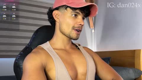 Snapshot of daniel0910s chatting on October 19, 2025, 5:24 pm Daniel online show from October 19, 2025, 5:24 pm