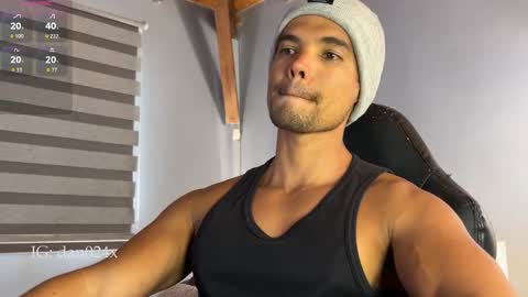 Snapshot of daniel0910s chatting on November 14, 2025, 3:22 pm Daniel online show from November 14, 2025, 3:22 pm