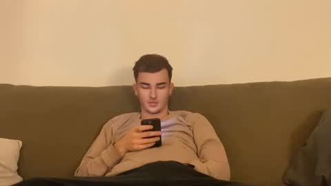 Snapshot of daniel200002 chatting on December 8, 2024, 5:55 pm daniel200002 online show from December 8, 2024, 5:55 pm