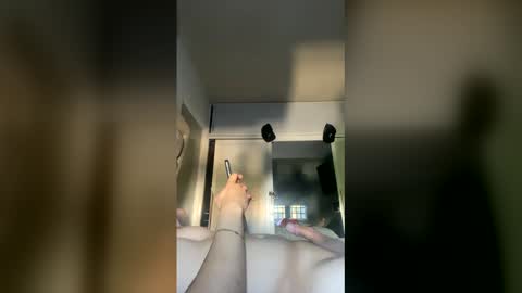 daniel548918 online show from February 25, 2026, 4:49 pm