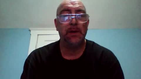 Snapshot of daniel_lbc chatting on October 23, 2025, 1:10 pm Daniel online show from October 23, 2025, 1:10 pm