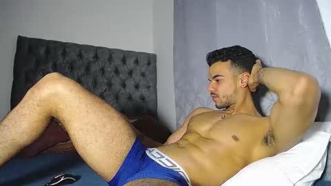 Snapshot of daniel_sherlock chatting on January 24, 2025, 11:23 pm Daniel Sherlock online show from January 24, 2025, 11:23 pm