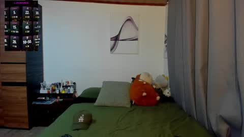 Dani  online show from June 13, 2026, 7:01 pm