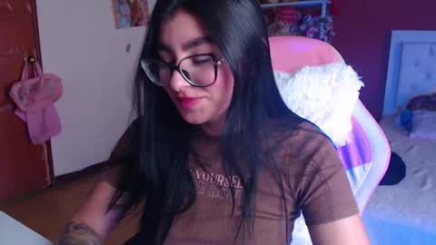 Snapshot of daniela_cute22 chatting on September 22, 2025, 8:22 pm DANIELA online show from September 22, 2025, 8:22 pm