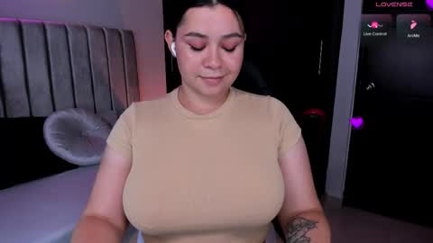 Snapshot of daniela_hornny chatting on February 20, 2025, 5:44 am dani h0rx online show from February 20, 2025, 5:44 am