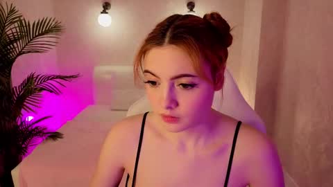 Daniela online show from November 20, 2025, 1:22 pm