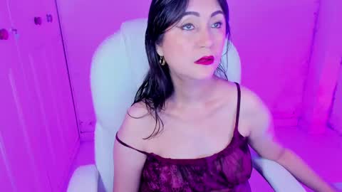 Snapshot of danielahot2 chatting on February 22, 2025, 5:55 am Daniela online show from February 22, 2025, 5:55 am