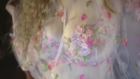 Snapshot of danielareign chatting on February 27, 2026, 6:57 am danielareign online show from February 27, 2026, 6:57 am