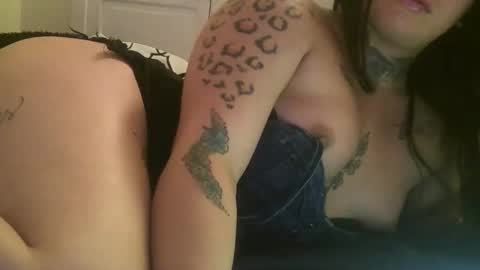 DANIELA online show from October 22, 2025, 2:12 am